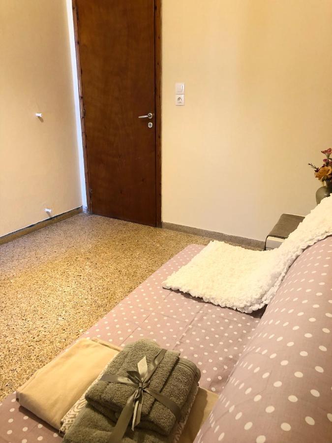 Blue Air Apartment 1Minute From Sea, 15 Min From The Airport Artemis City Center Bagian luar foto